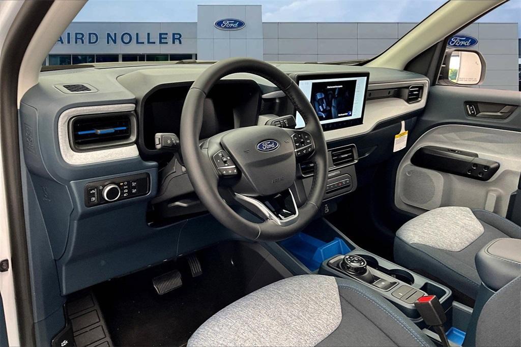 new 2025 Ford Maverick car, priced at $32,924