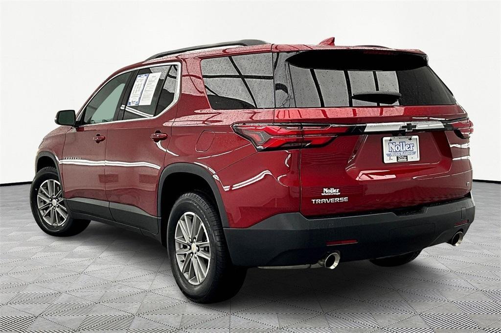 used 2023 Chevrolet Traverse car, priced at $31,300