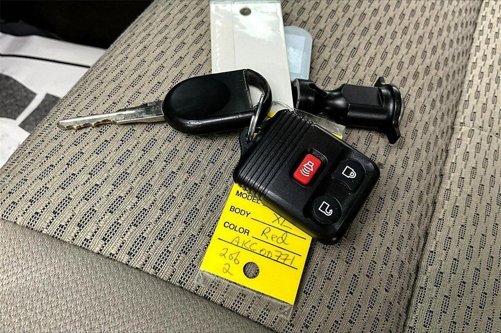 used 2010 Ford F-150 car, priced at $13,500