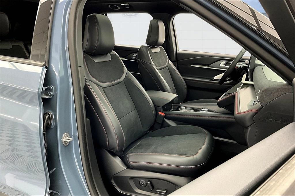 new 2025 Ford Explorer car, priced at $63,780