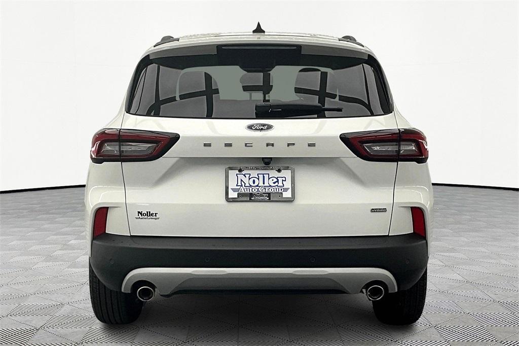used 2023 Ford Escape car, priced at $28,164
