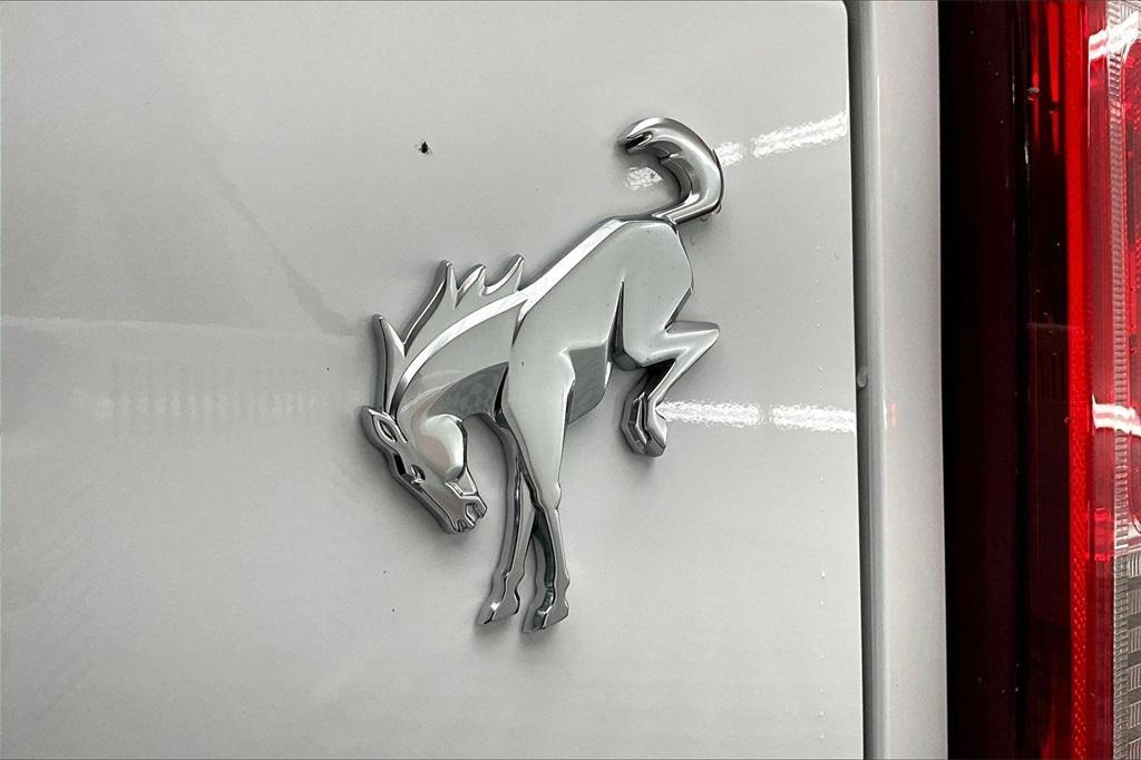 new 2025 Ford Bronco car, priced at $40,162