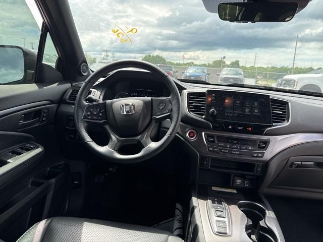 used 2022 Honda Passport car, priced at $34,899