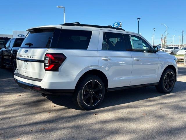 new 2024 Ford Expedition Max car, priced at $75,031