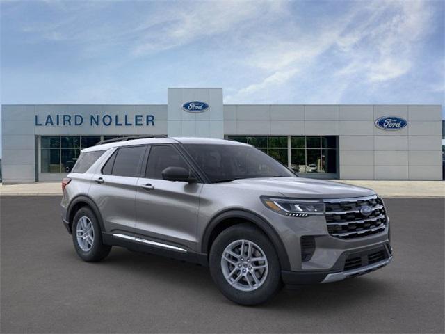 new 2025 Ford Explorer car, priced at $39,925