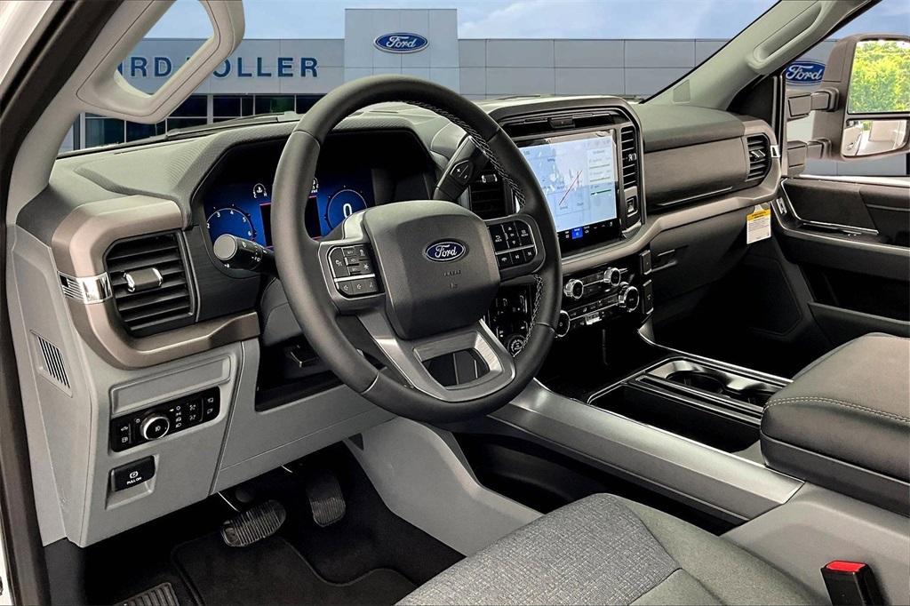 new 2025 Ford F-150 car, priced at $54,250