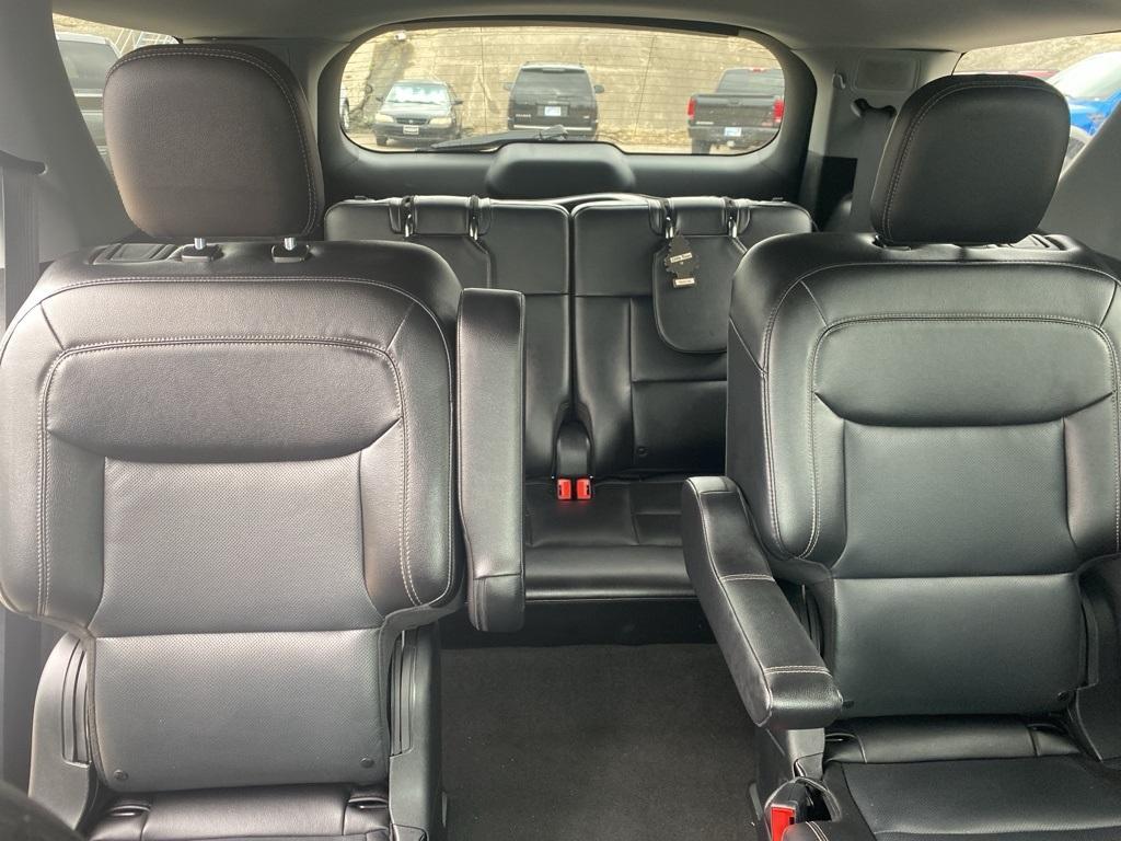 used 2022 Ford Explorer car, priced at $34,300
