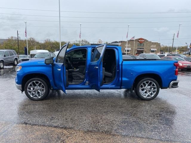 used 2022 Chevrolet Silverado 1500 car, priced at $43,934