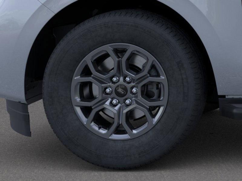 new 2025 Ford Expedition car, priced at $67,177