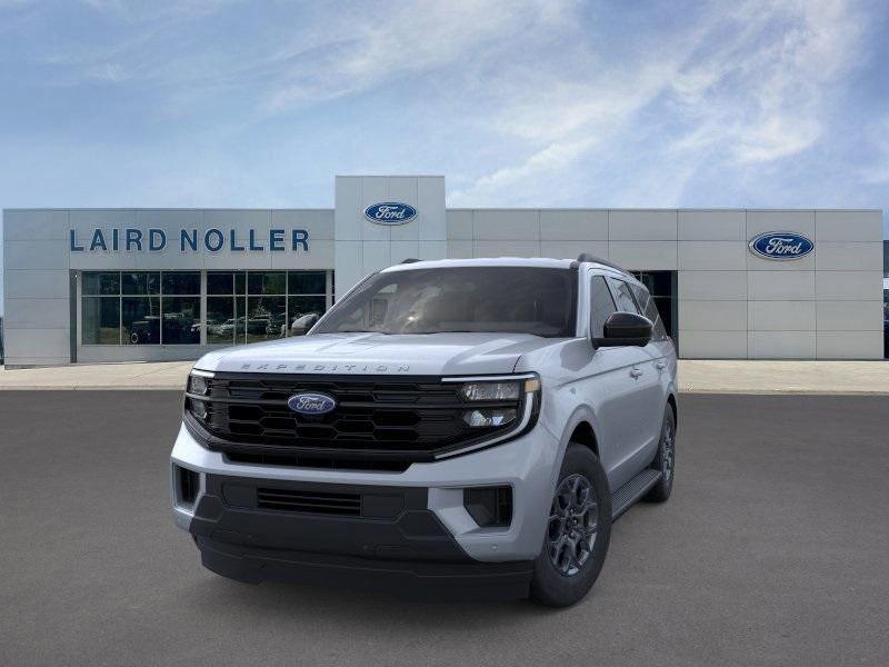new 2025 Ford Expedition car, priced at $67,177