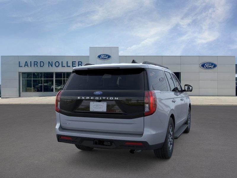 new 2025 Ford Expedition car, priced at $67,177