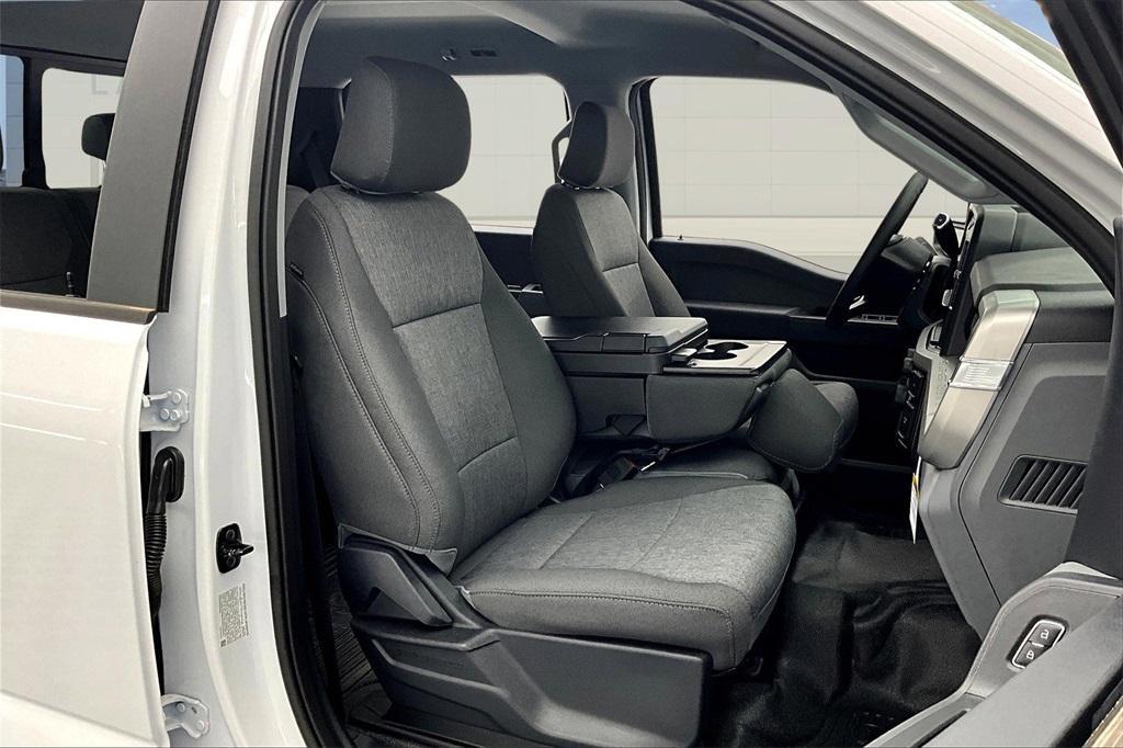 new 2025 Ford F-350 car, priced at $65,319