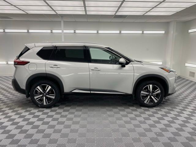 used 2021 Nissan Rogue car, priced at $24,401