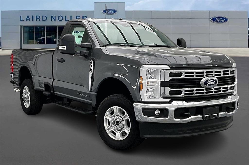 new 2025 Ford F-350 car, priced at $61,378