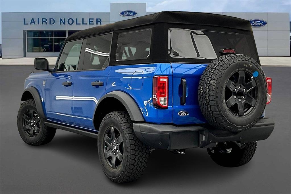 new 2025 Ford Bronco car, priced at $41,339
