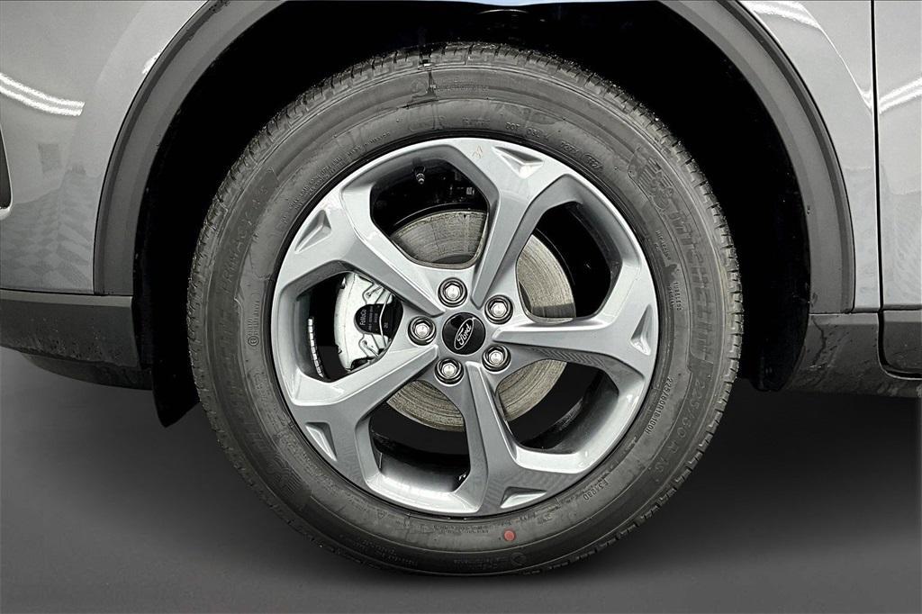 new 2025 Ford Escape car, priced at $29,430