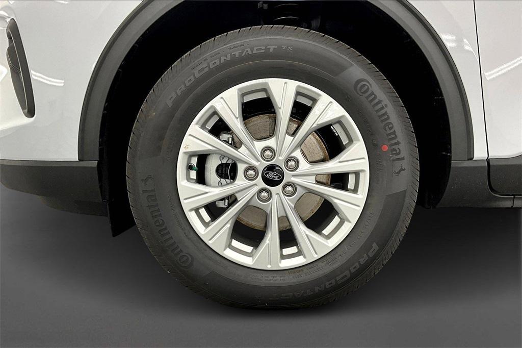 new 2025 Ford Escape car, priced at $28,544