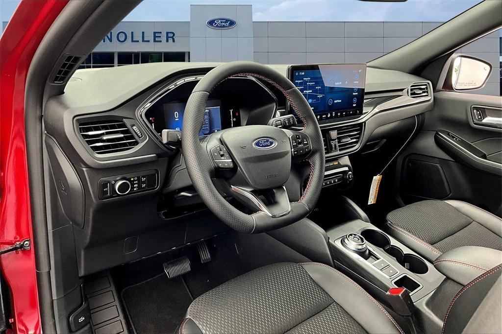 new 2025 Ford Escape car, priced at $30,264