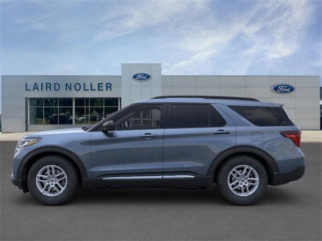 new 2025 Ford Explorer car, priced at $40,171