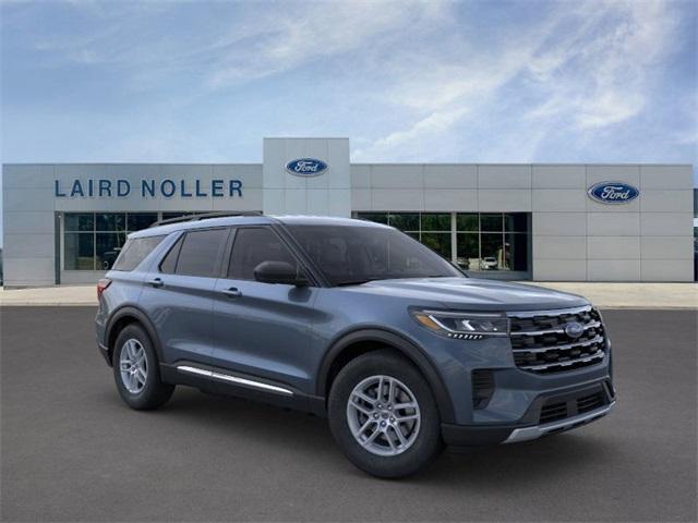 new 2025 Ford Explorer car, priced at $40,171