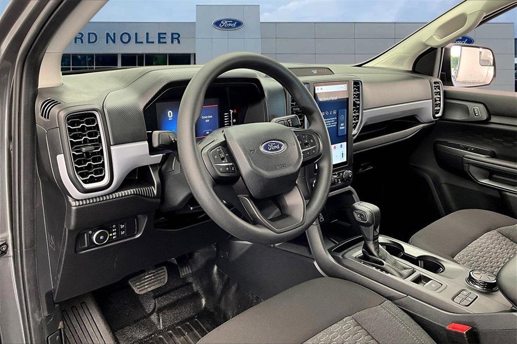 new 2025 Ford Ranger car, priced at $35,652