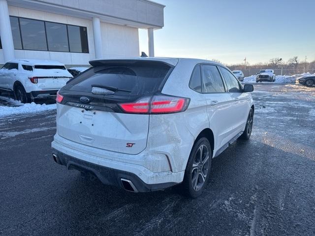 used 2024 Ford Edge car, priced at $35,864