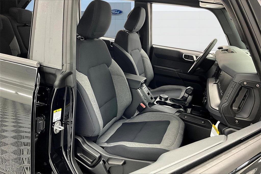 new 2025 Ford Bronco car, priced at $44,762