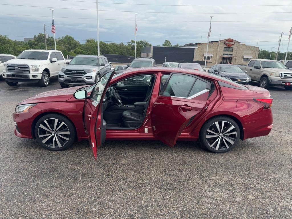 used 2022 Nissan Altima car, priced at $21,000