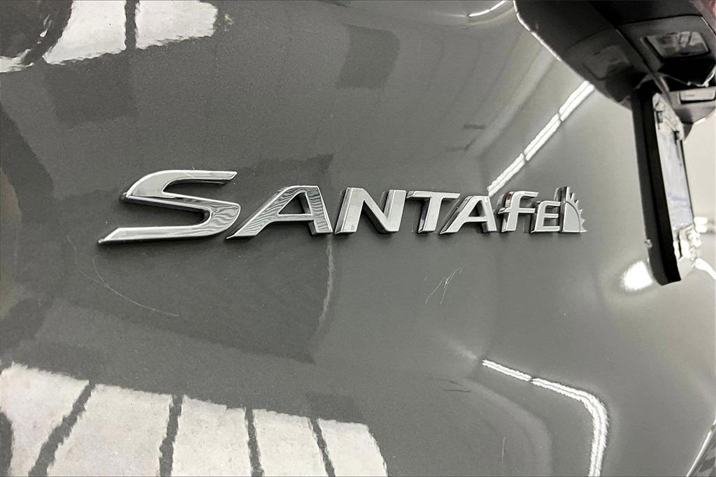 used 2022 Hyundai Santa Fe car, priced at $25,300