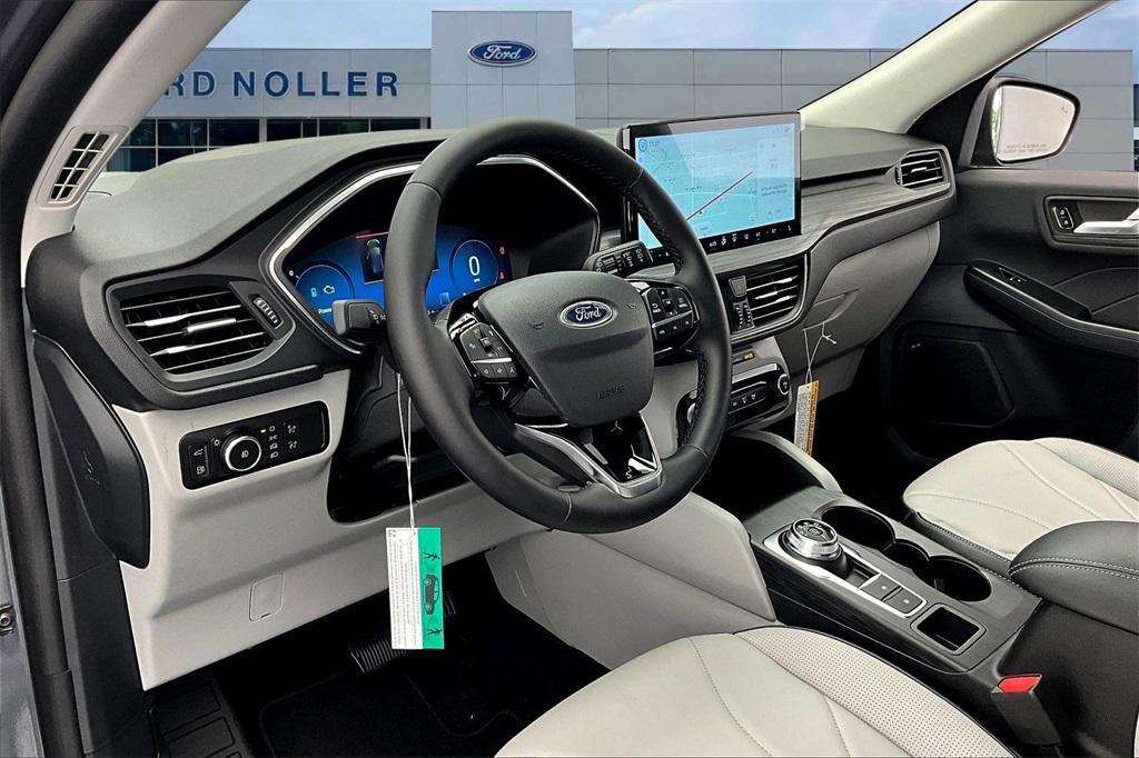 new 2025 Ford Escape car, priced at $28,278