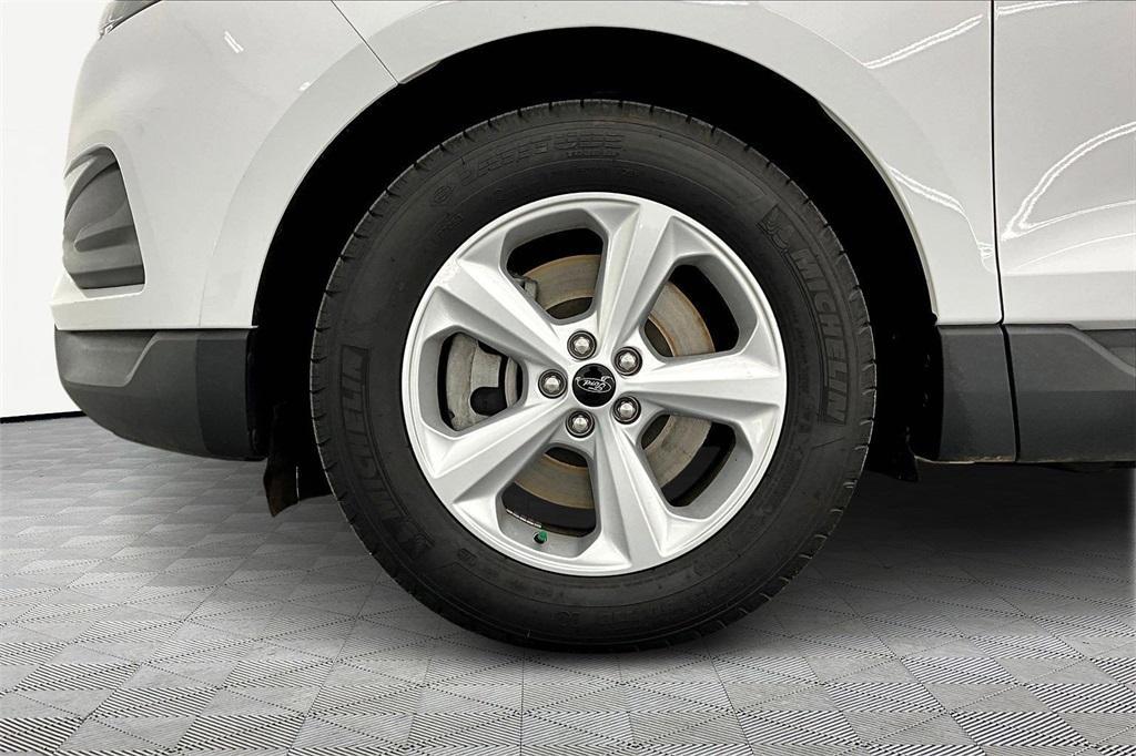 used 2024 Ford Edge car, priced at $26,504