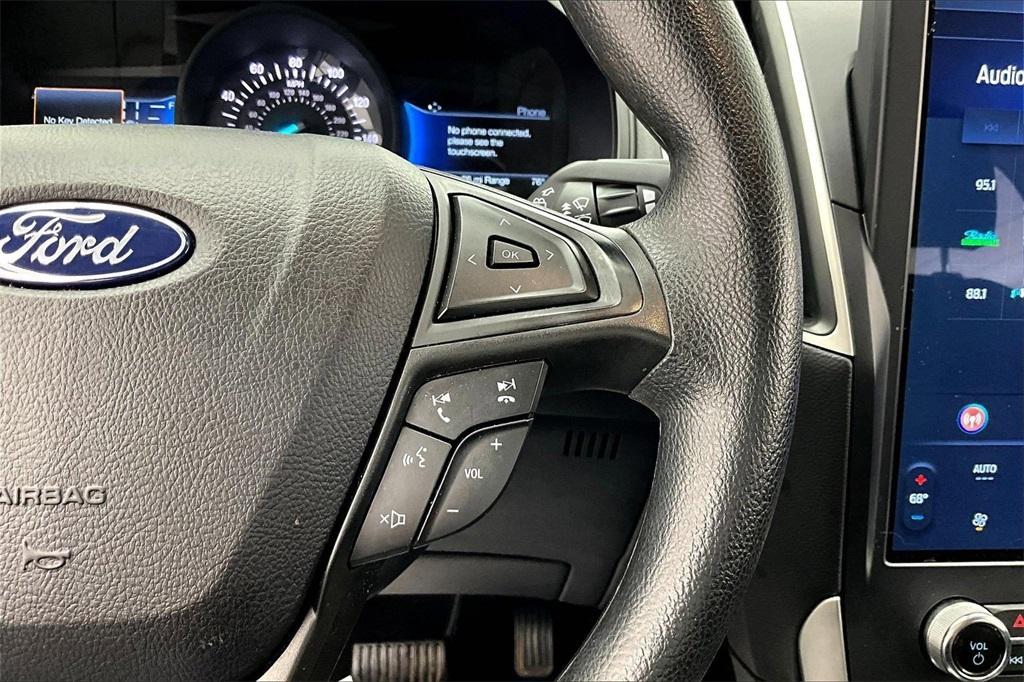 used 2024 Ford Edge car, priced at $26,504