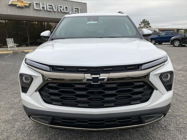 new 2025 Chevrolet TrailBlazer car, priced at $50,245