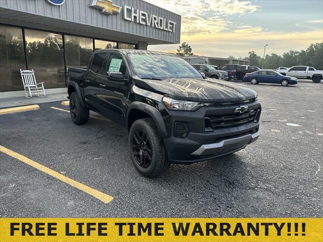 new 2024 Chevrolet Colorado car, priced at $43,105