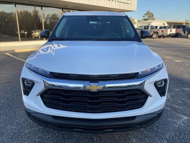 new 2025 Chevrolet TrailBlazer car, priced at $25,680