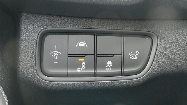 used 2020 Hyundai Santa Fe car, priced at $18,900