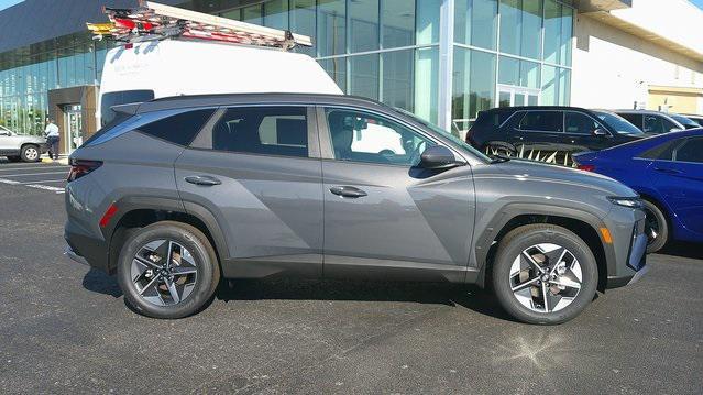 new 2026 Hyundai TUCSON Hybrid car, priced at $35,128