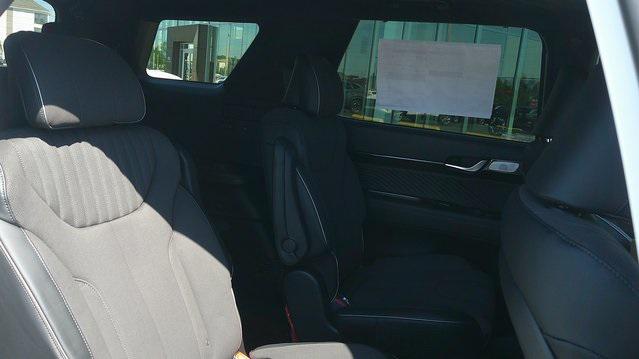 new 2025 Hyundai Palisade car, priced at $55,341