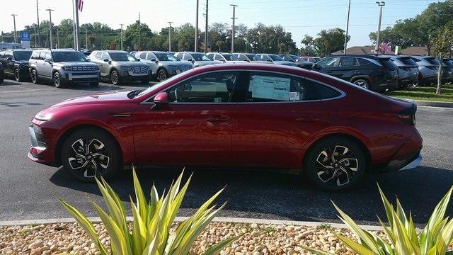 new 2024 Hyundai Sonata car, priced at $28,049