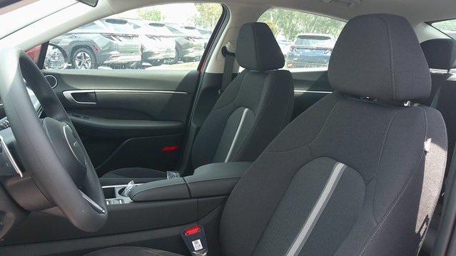 new 2025 Hyundai Sonata car, priced at $29,165