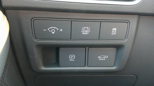 new 2025 Hyundai Sonata Hybrid car, priced at $39,061