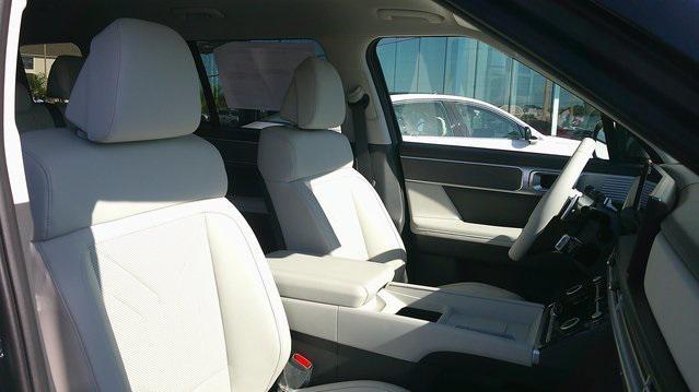 new 2025 Hyundai Santa Fe car, priced at $39,195