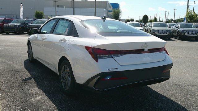 new 2024 Hyundai Elantra car, priced at $24,977