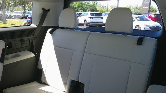 new 2025 Hyundai Santa Fe car, priced at $48,260