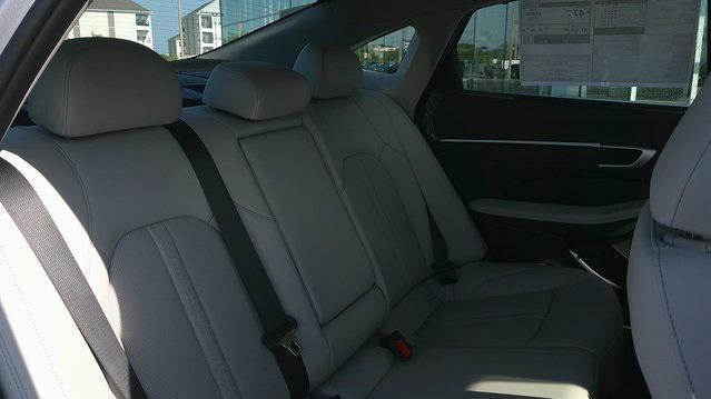 new 2025 Hyundai Sonata Hybrid car, priced at $38,546