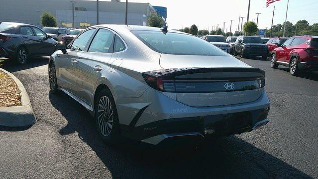 new 2025 Hyundai Sonata Hybrid car, priced at $38,546