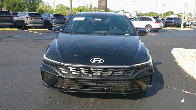 new 2025 Hyundai Elantra car, priced at $24,304