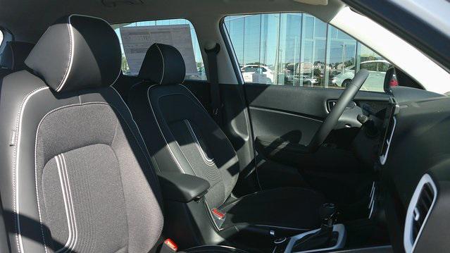 new 2025 Hyundai Venue car, priced at $24,824