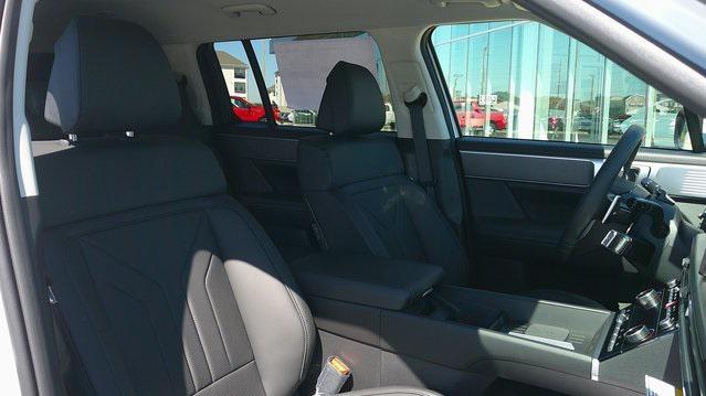 new 2025 Hyundai Santa Fe car, priced at $39,614
