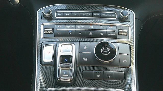 used 2022 Hyundai Santa Fe car, priced at $25,700
